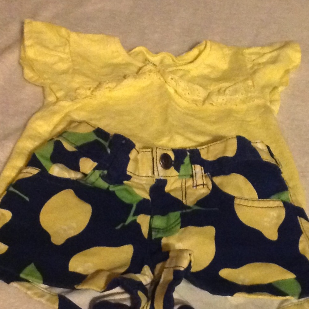 Shorts/shirt